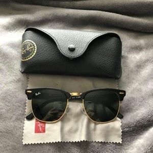 Ray Bans “Clubmaster”